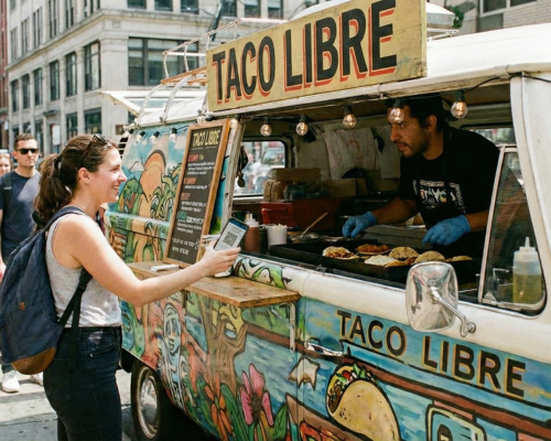 Order appearing on Kitchen OQS inside truck